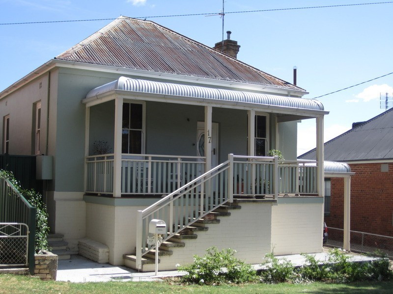 17 Gipps Street, Tamworth NSW 2340