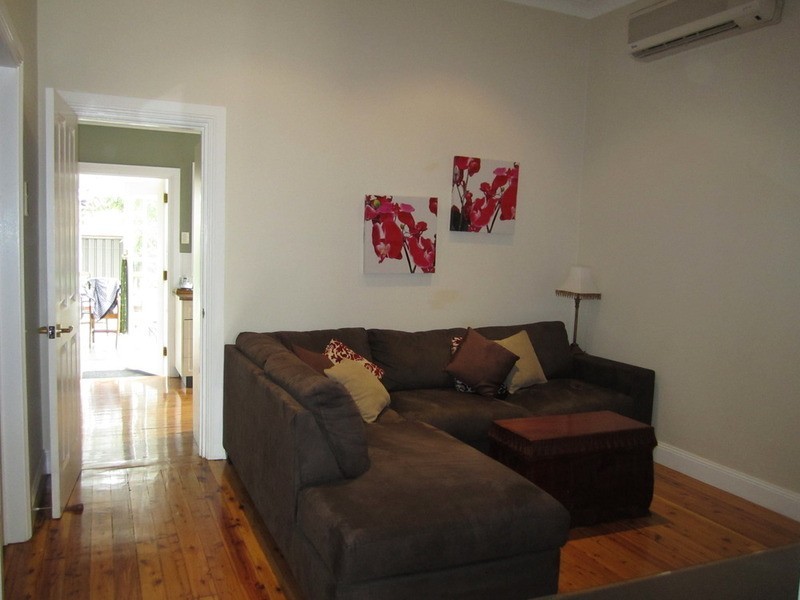 17 Gipps Street, Tamworth NSW 2340