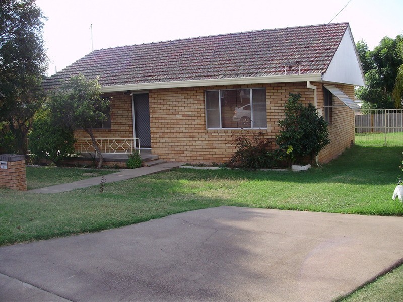 9 Wongala Street, Tamworth NSW 2340
