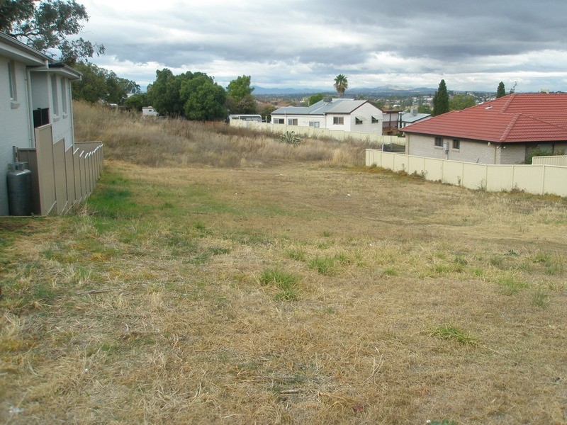 6 Conimbla Crescent, Tamworth NSW 2340