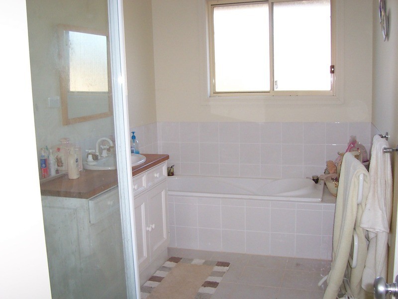 6400 New England Highway, Kentucky NSW 2354