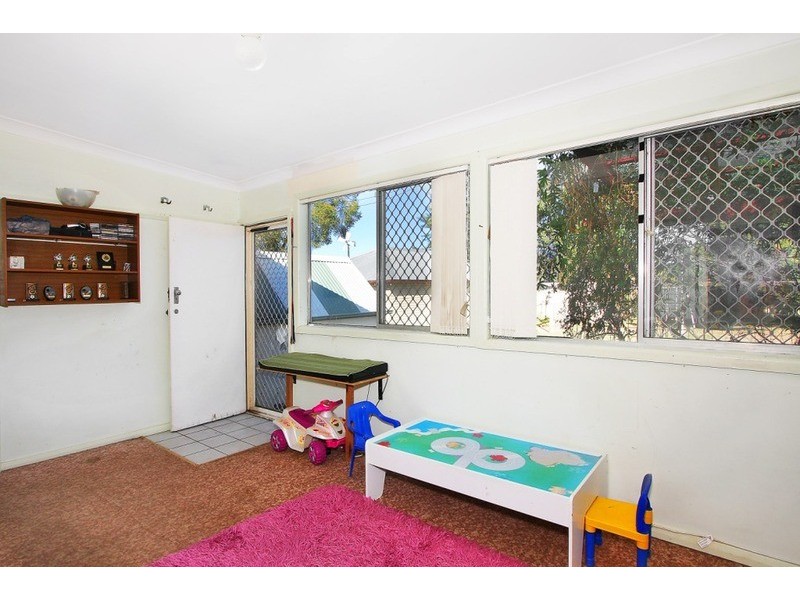 9 Edgeroy Street, Tamworth NSW 2340