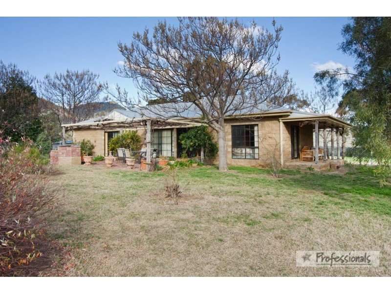 ‘Amarete’ Langens Lane, Moore Creek NSW 2340