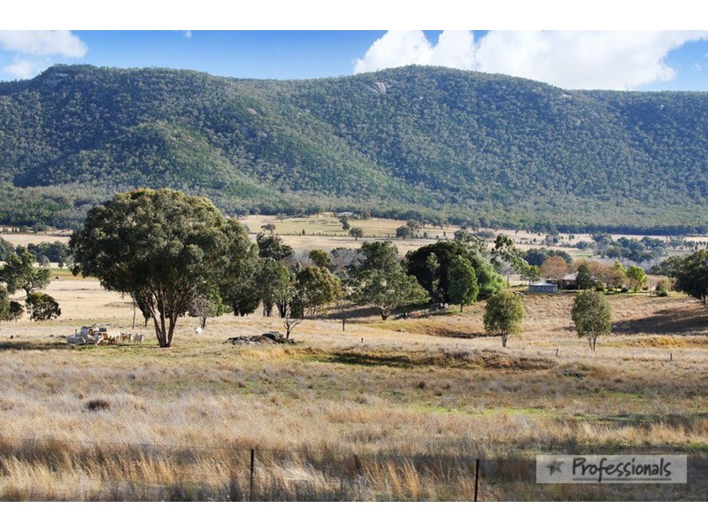 ‘Amarete’ Langens Lane, Moore Creek NSW 2340