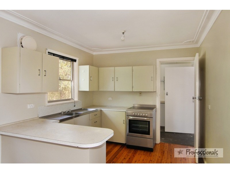 19 Holland  Street, Tamworth NSW 2340