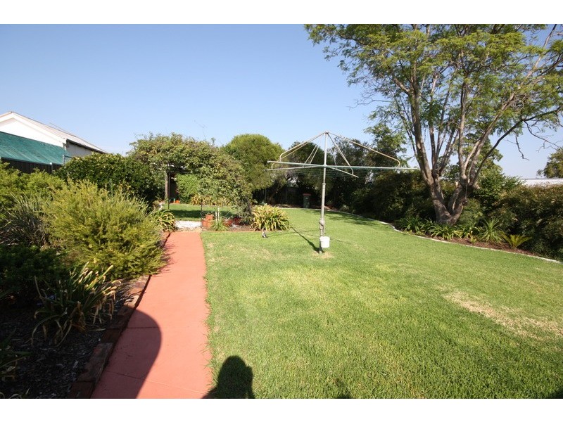 33 Phillip Street, Tamworth NSW 2340