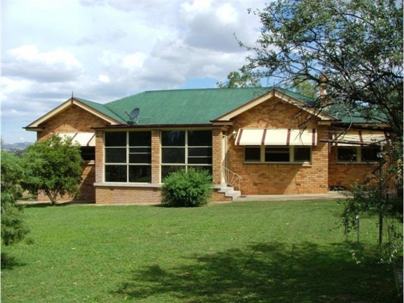 “Avondale”/RMB 250A Appleby Lane, Tamworth NSW 2340