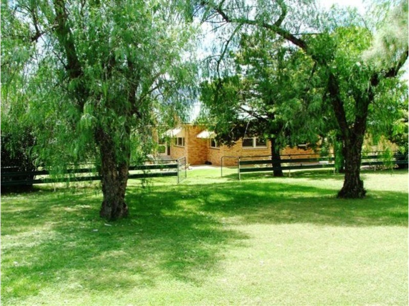 “Avondale”/RMB 250A Appleby Lane, Tamworth NSW 2340