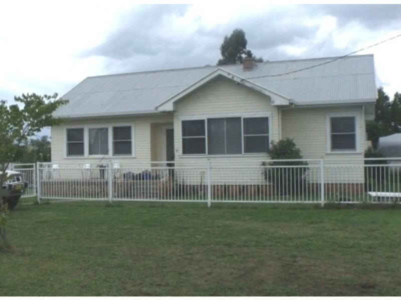1 Innes  Street, Nundle NSW 2340