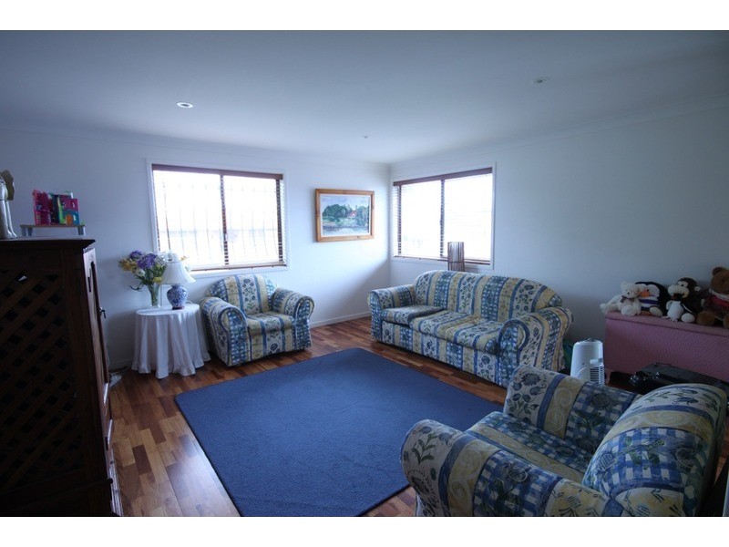 5 Girraween Avenue, Tamworth NSW 2340