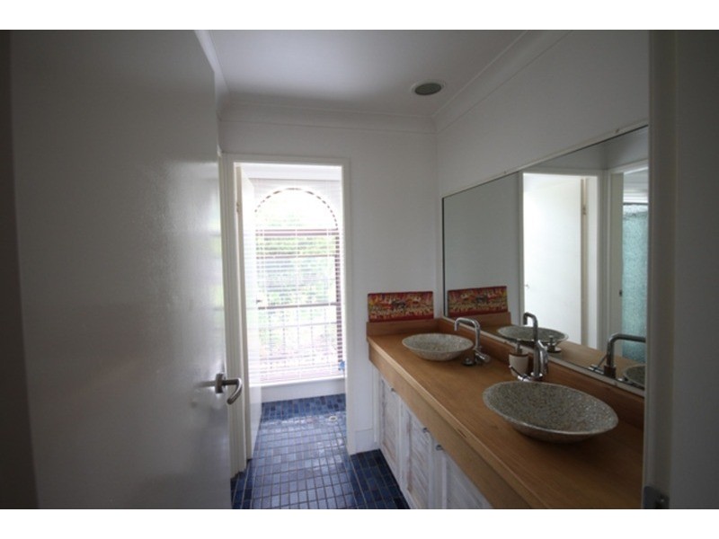 5 Girraween Avenue, Tamworth NSW 2340