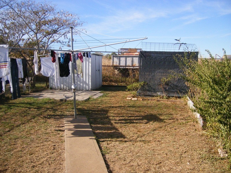 1/13 Yarmouth  Parade, Tamworth NSW 2340
