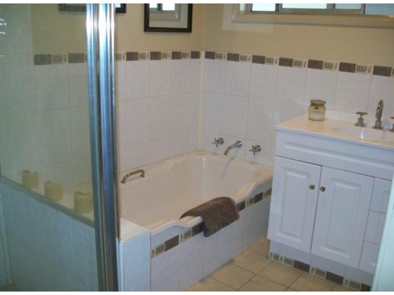 73 Cockburn Valley Road, Kootingal NSW 2352