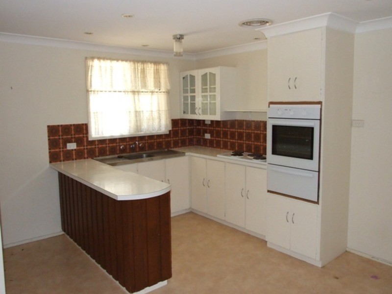 2 Arinya  Street, Tamworth NSW 2340