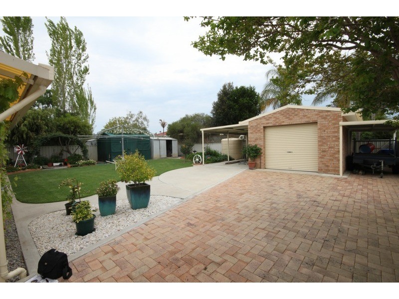 22 Links Avenue, Tamworth NSW 2340