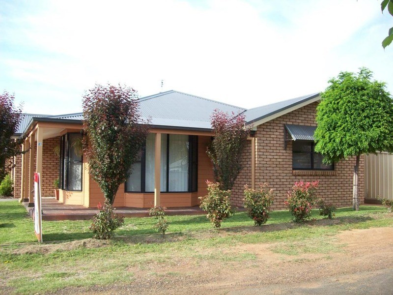 1/21 Hilda  Lane, Tamworth NSW 2340