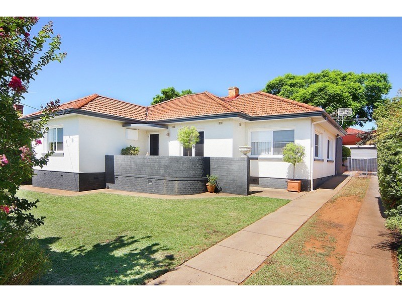 77 Phillip  Street, Tamworth NSW 2340