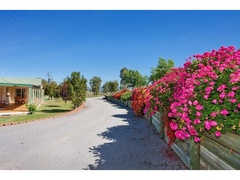 2 Red Gum Place, Loomberah NSW 2340