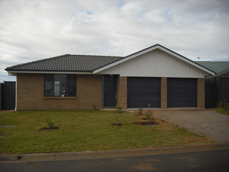 Unit 2/7 Eagle  Avenue, Calala NSW 2340