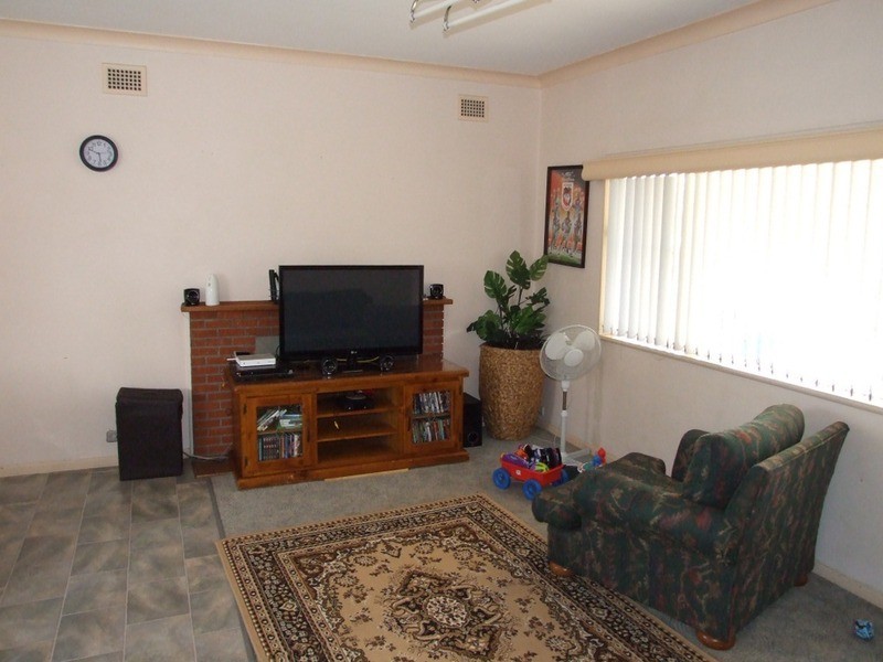 7 Wilburtree Street, Tamworth NSW 2340