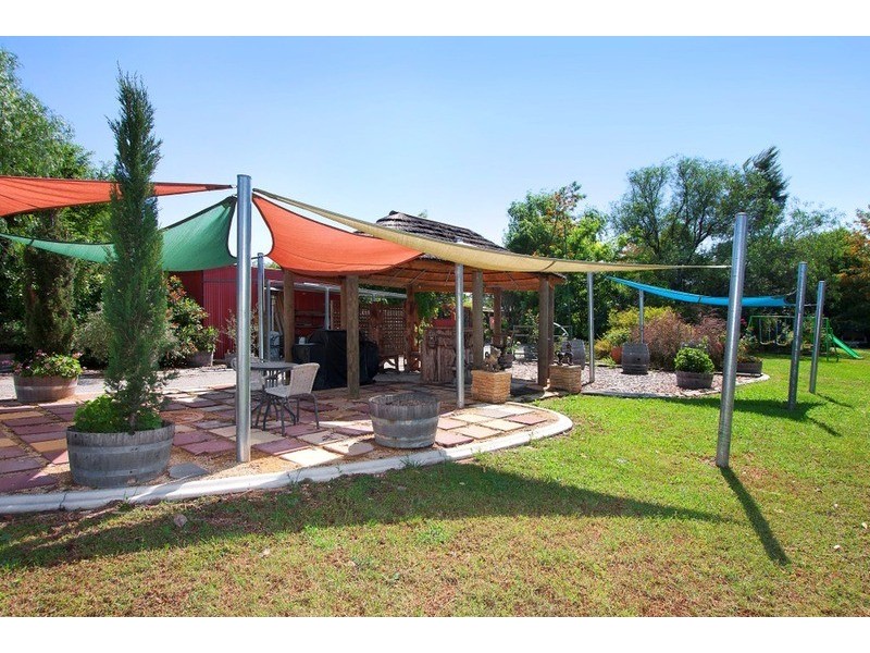 “Ambleside”/52 Rushes Creek Road, Manilla NSW 2346