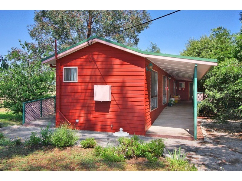 “Ambleside”/52 Rushes Creek Road, Manilla NSW 2346