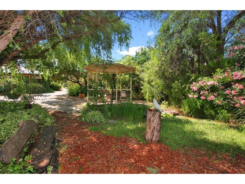 “Ambleside”/52 Rushes Creek Road, Manilla NSW 2346