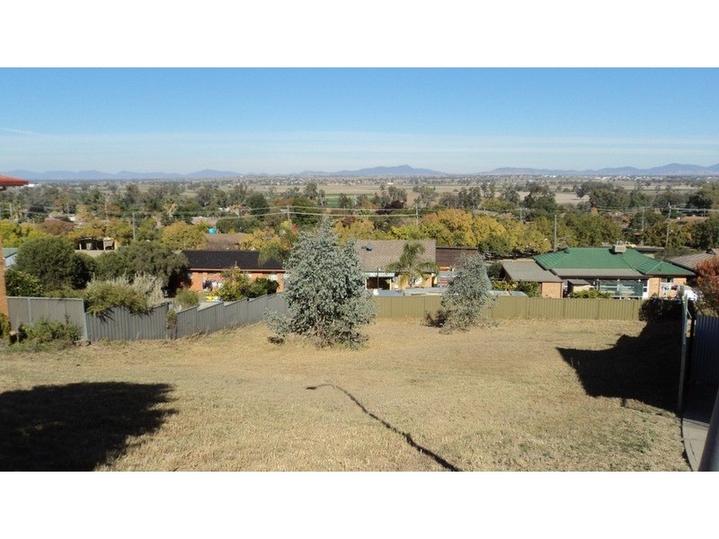 23 Woodbry Crescent, Tamworth NSW 2340