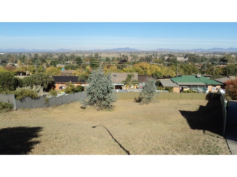 23 Woodbry Crescent, Tamworth NSW 2340