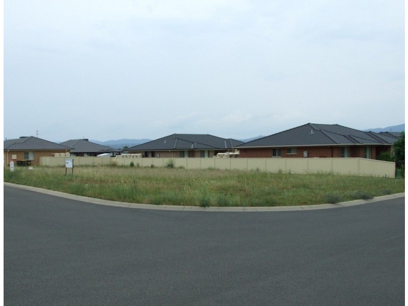 22 Cunningham  Street, Westdale NSW 2340