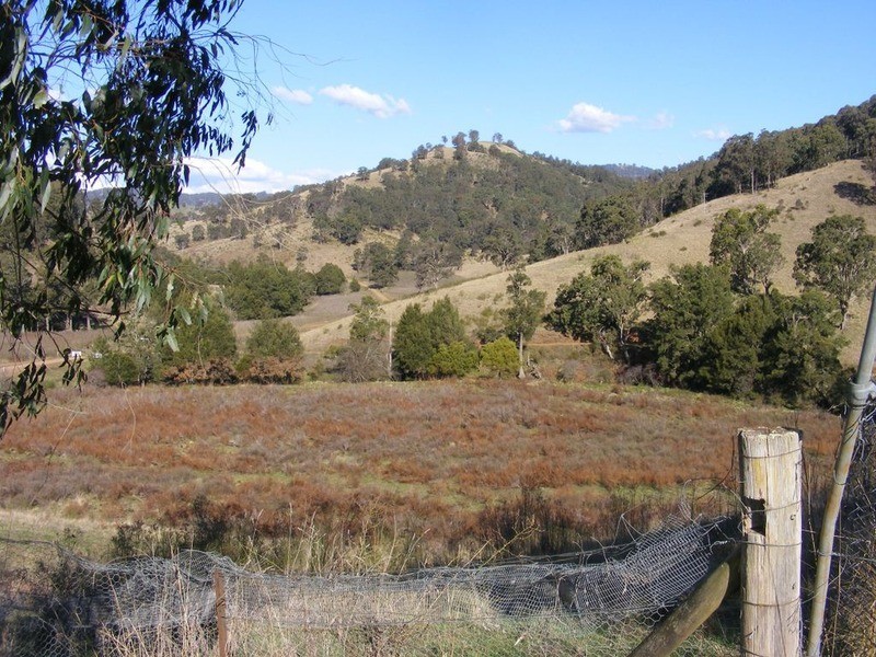 2482 Barry  Road, Hanging Rock NSW 2340