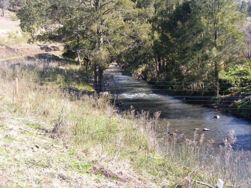 2482 Barry  Road, Hanging Rock NSW 2340