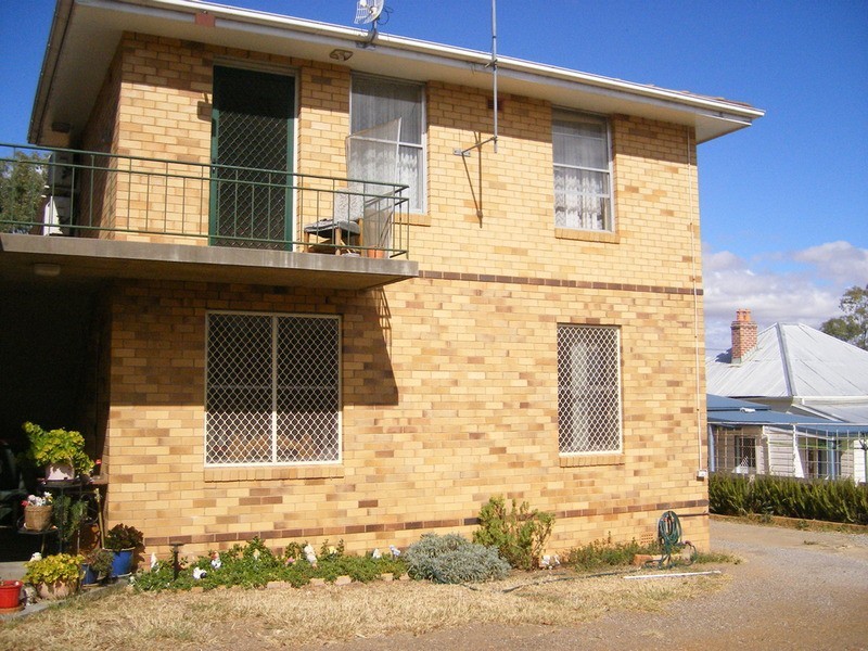 8/110 North Street, Tamworth NSW 2340