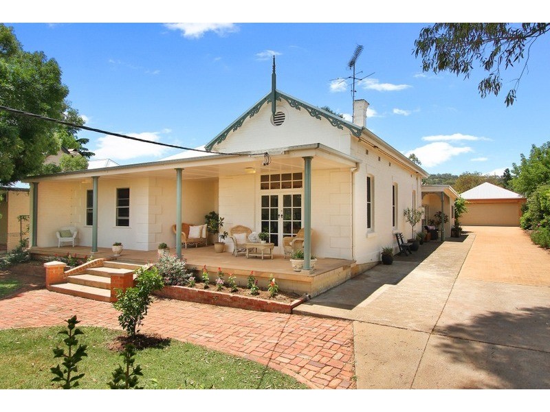 110 Marius  Street, Tamworth NSW 2340