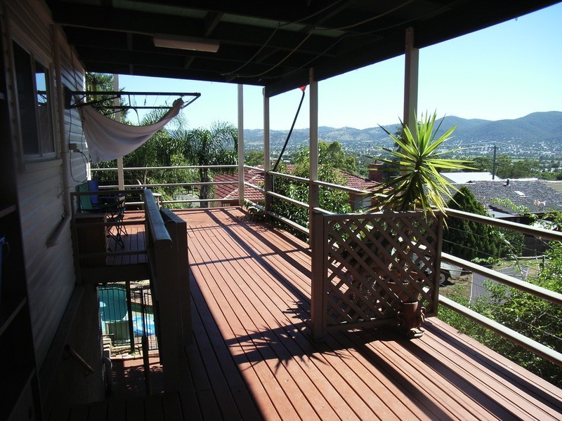 12 Paul  Street, Tamworth NSW 2340