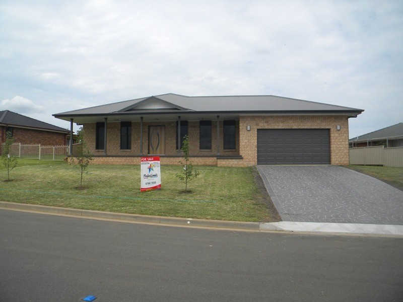 10 Eagle Avenue, Calala NSW 2340