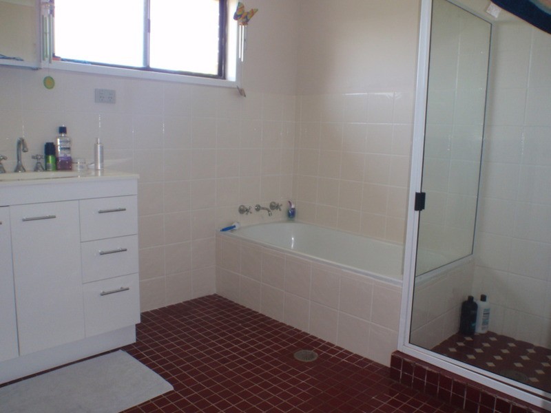 81 Prisk  Street, Guyra NSW 2365