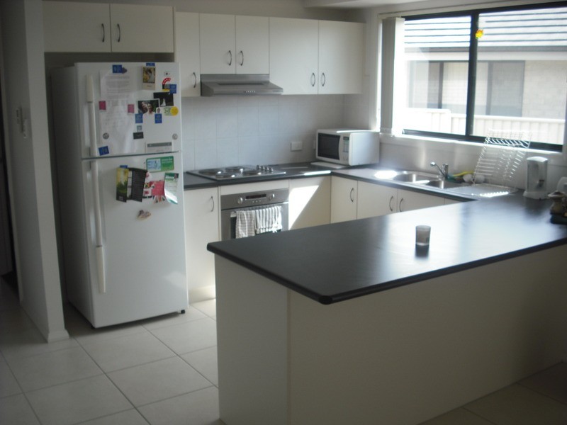 14 Tasman  Place, Westdale NSW 2340