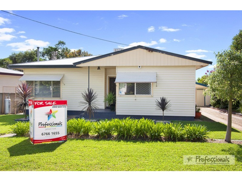 9 Churchill Street, Tamworth NSW 2340