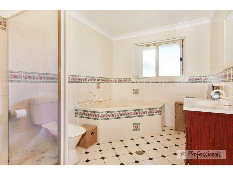 32 Woodstock Street, Tamworth NSW 2340