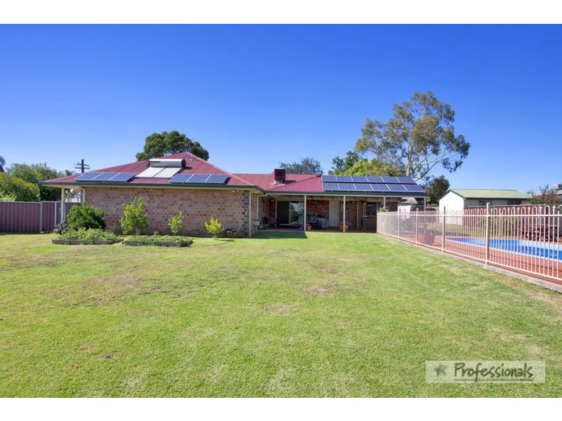 32 Woodstock Street, Tamworth NSW 2340