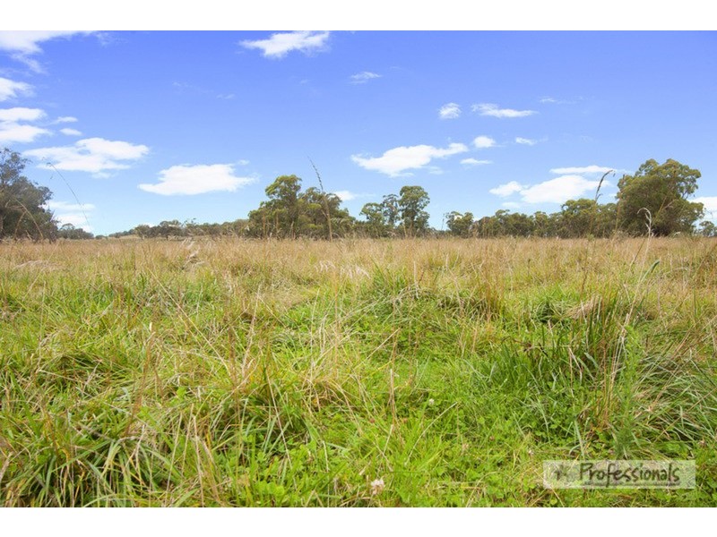 Nevercan & Part Cleveland, Lakes  Road, Walcha NSW 2354