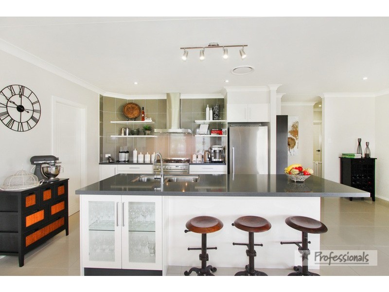 7 Grevillea Crescent, Kootingal NSW 2352