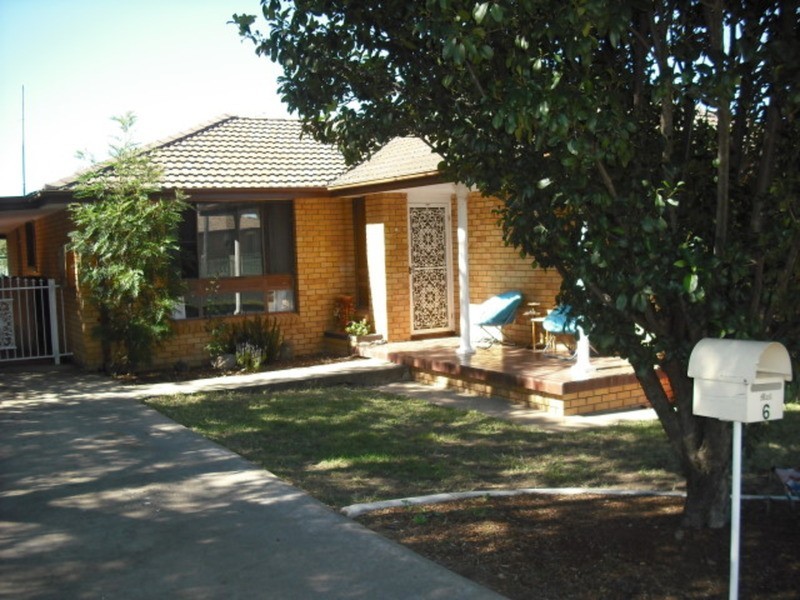 6 Fisher Road, Tamworth NSW 2340