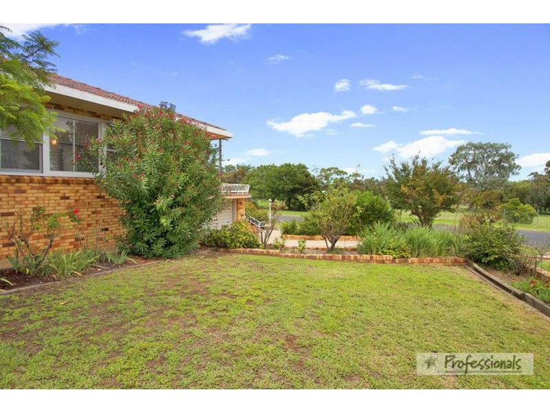 8 Dumaresq Street, Tamworth NSW 2340