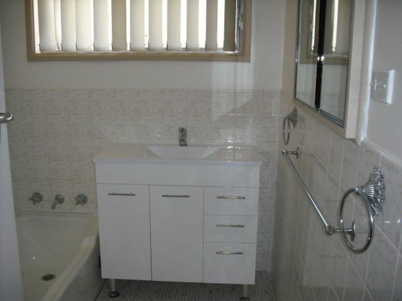 37 Hall  Street, Tamworth NSW 2340