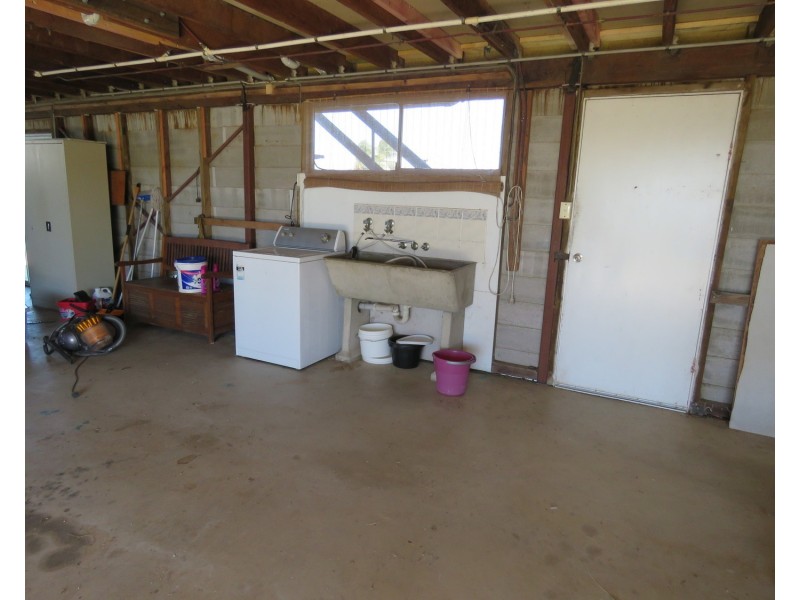 5 Elphinstone Street, Bowen QLD 4805