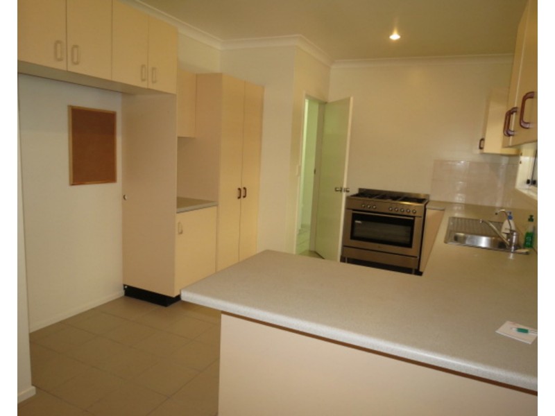 12 Suthers Street, Bowen QLD 4805