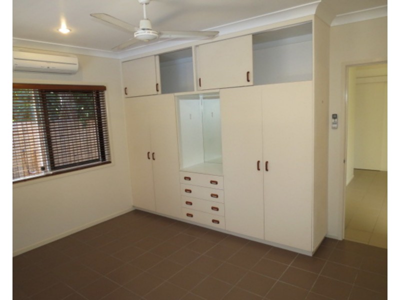 12 Suthers Street, Bowen QLD 4805