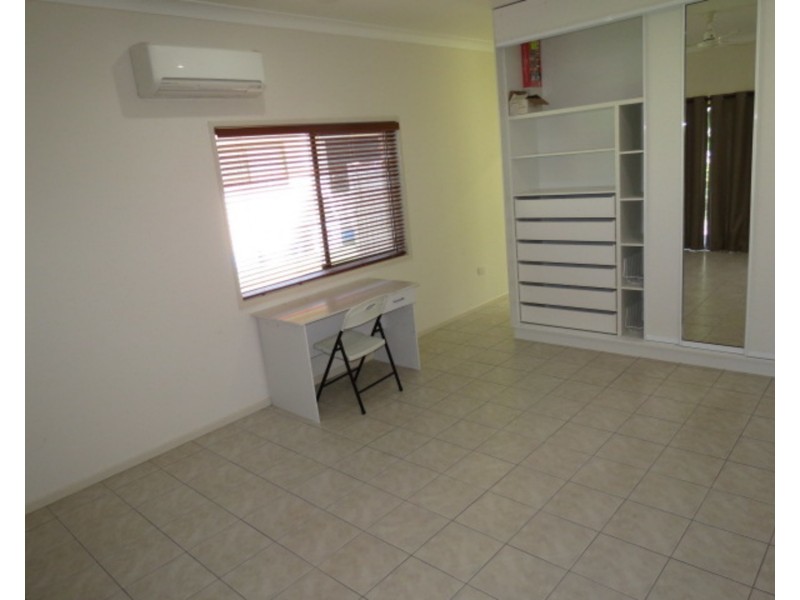 12 Suthers Street, Bowen QLD 4805